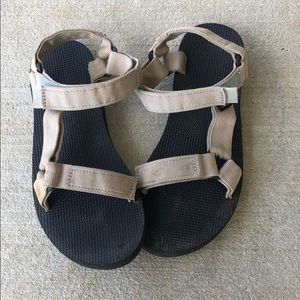 Tevas